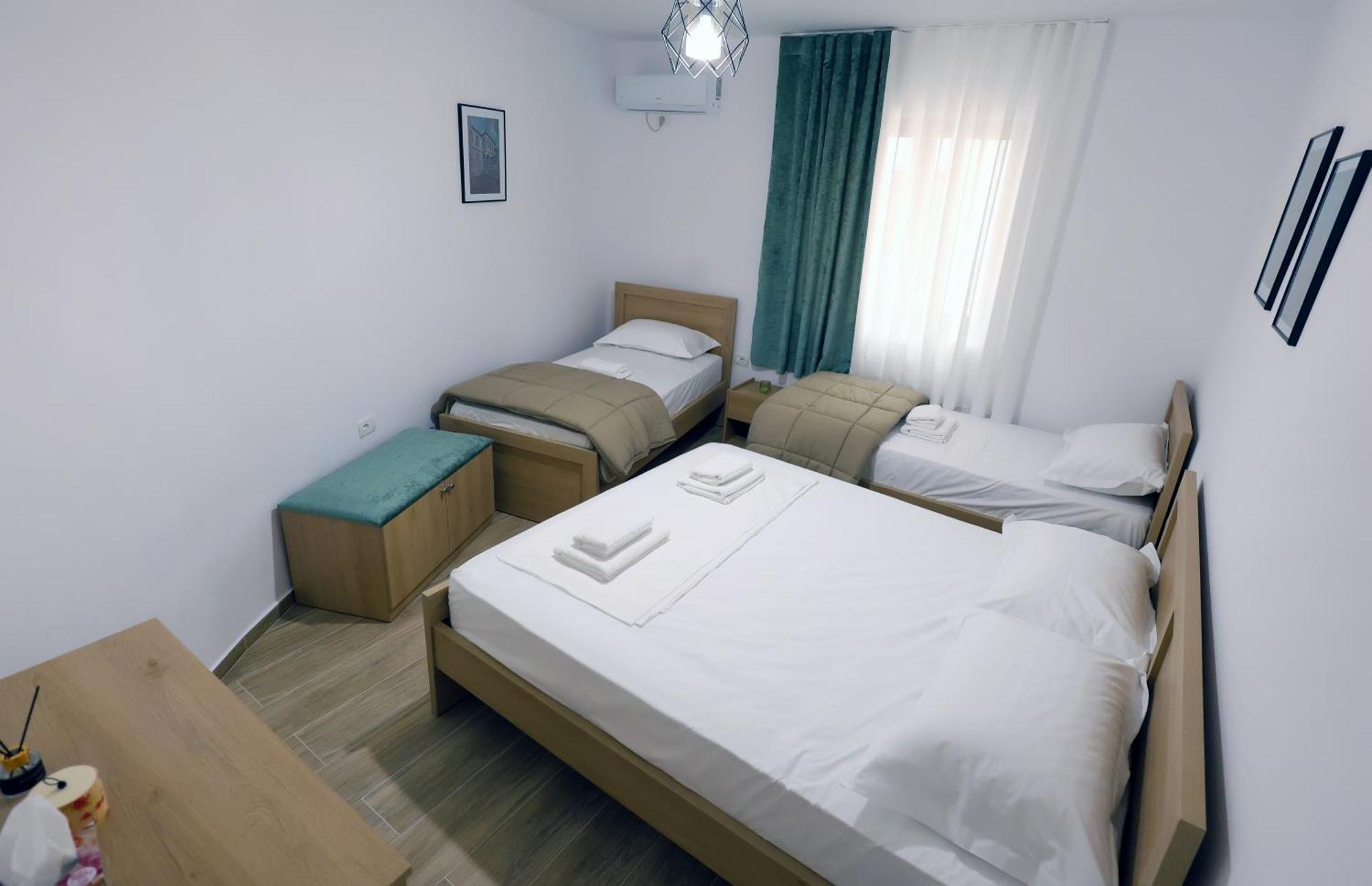 Hotel Vila Vreko B&B Berat Exterior photo
