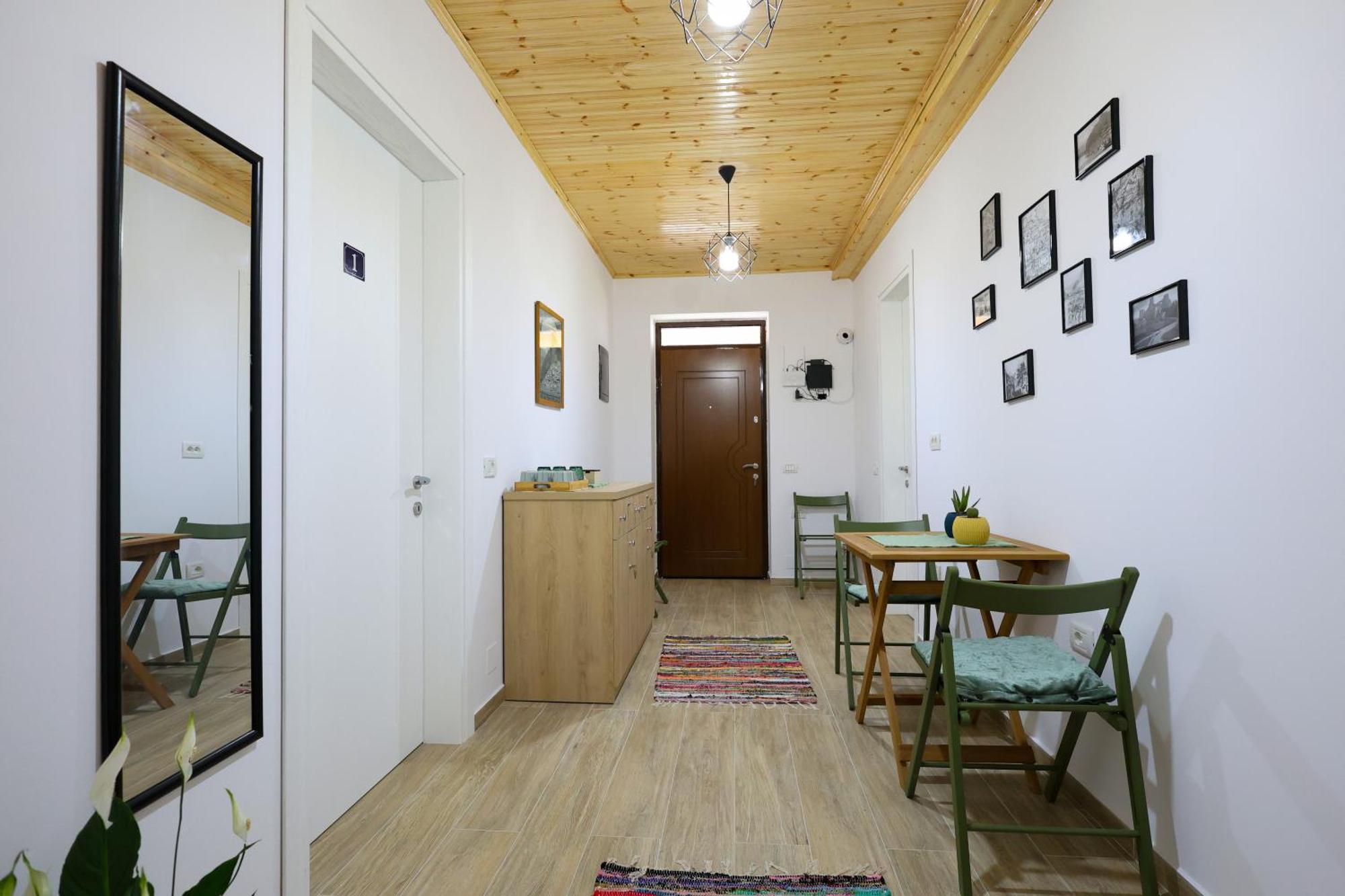 Hotel Vila Vreko B&B Berat Exterior photo
